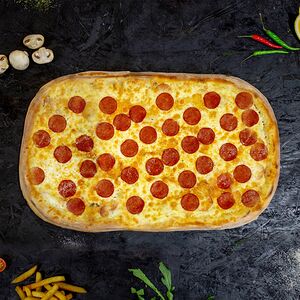 Пепперони полметра