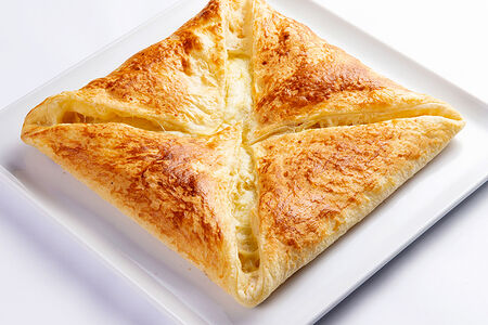 Слоёный хачапури