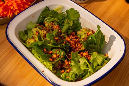 Салат из адыгейского сыра и авокадо