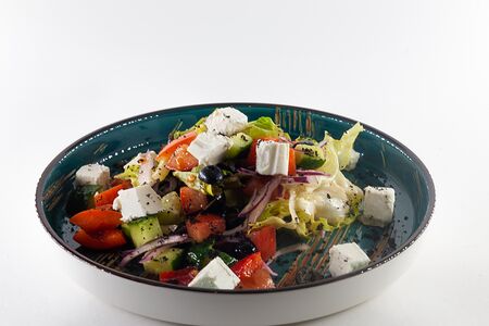 Овощной салат с брынзой