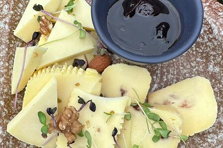 Ассорти фермерских сыров