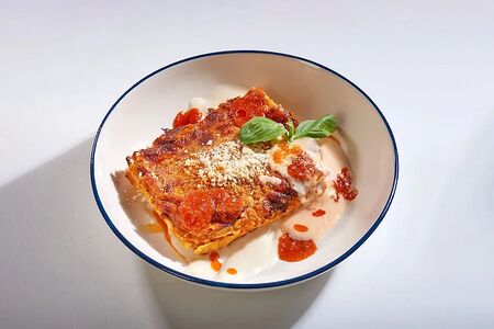 Лазанья Алла Болоньезе