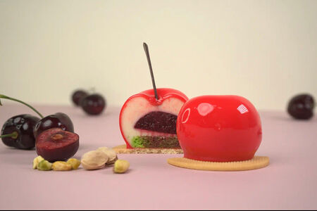 Пирожное Сочная вишня