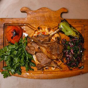 Каре ягненка (Kuzu Pirzola)