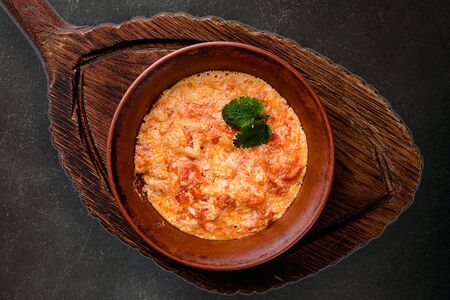 Яичница с томатами