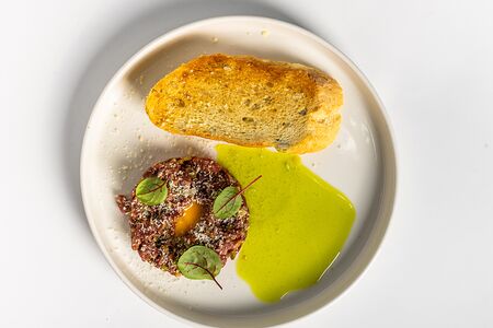 Тартар из мраморной говядины