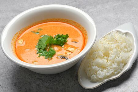 Суп Том ям с морепродуктами