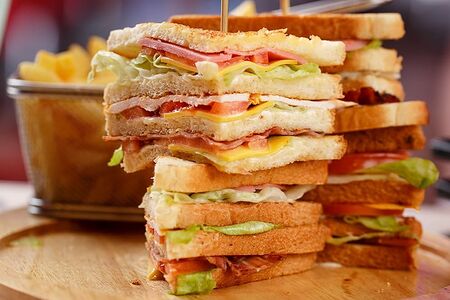 Двойной клаб сэндвич