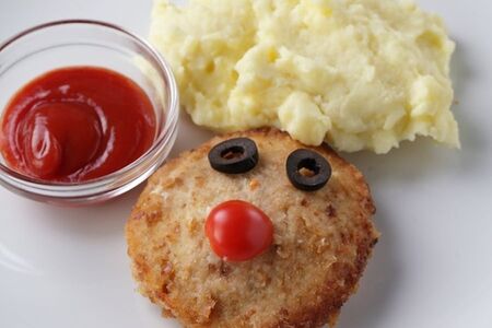 Котлета куриная с пюре