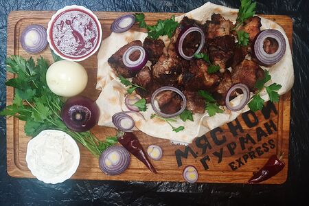 Шашлык из cвинoй шейки