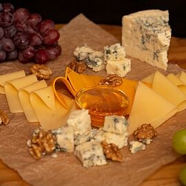 Сырная тарелка