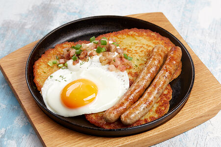 Сковородка Сельская с деревенскии колбасками