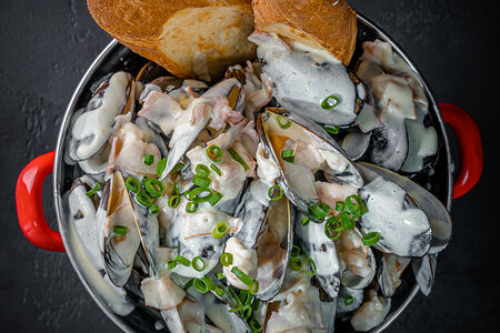 Мидии Карбонара