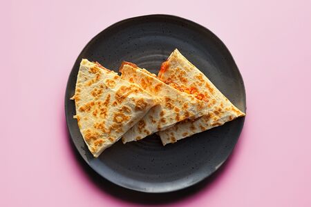 Кесадилья с курицей