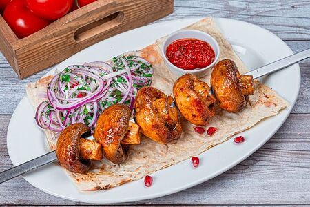 Грибы на мангале