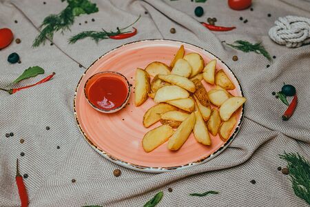 Картофельные дольки