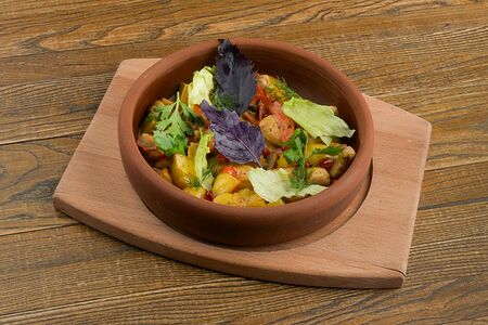 Рагу из индейки с молодым картофелем