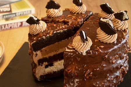 Торт шоколадный Исаак Ньютон