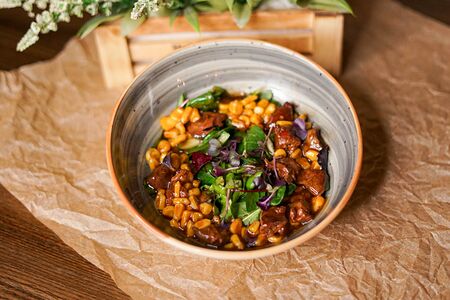 Теплый салат с куриной печенью