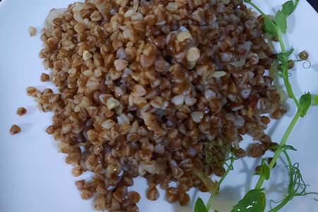 Гречка с луком