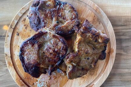 Шашлык из cвинoй шеи