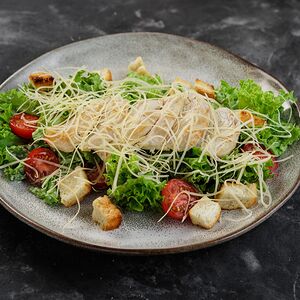 Цезарь с филе куриным