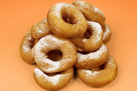 Пышки с сахарной пудрой М