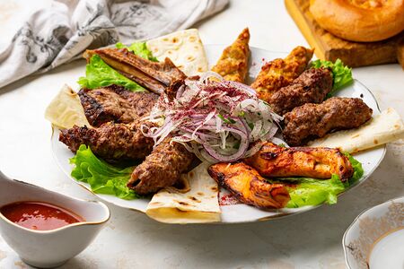 Ассорти шашлыков