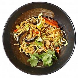 Яичная лапша с овощами