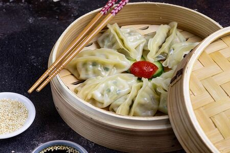 Манду на пару