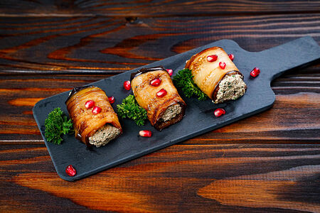 Баклажаны с орехами