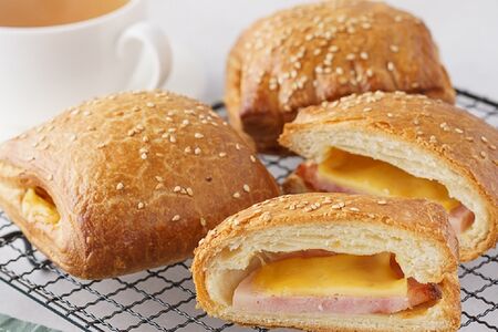 Снек с ветчиной и сыром