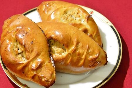 Расстегай с капустой и горбушей