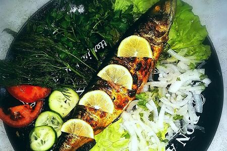 Рыбка на углях с лимоном