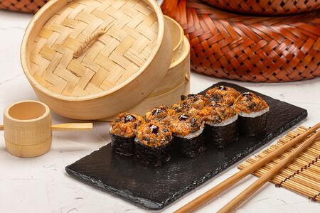 Запеченный с угрем