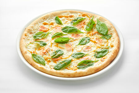 С форелью и соусом манго30см