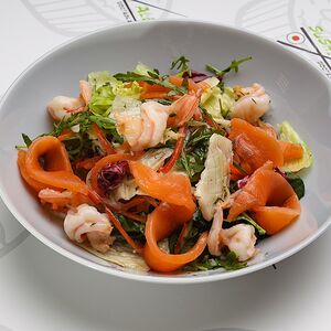 Салат с морепродуктами