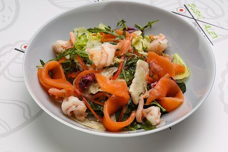 Салат с морепродуктами