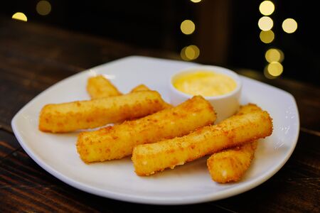 Сырные палочки