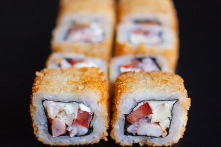 Темпура ролл с тунцом