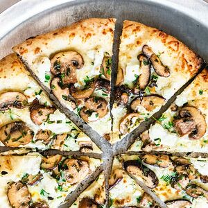 Պիցցա սնկով