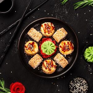 Спринг-ролл с курицей