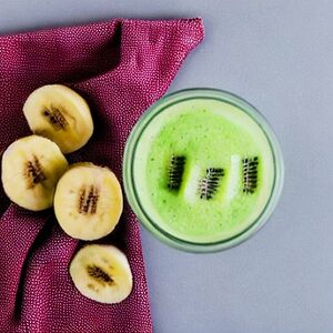 Բանան և կիվի