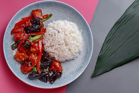 Курица с грибами Муэр