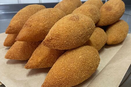 Котлета по-киевски с сыром и грибами