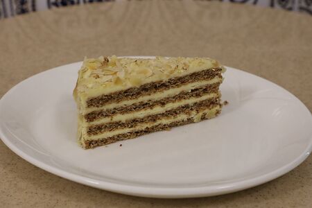 Торт Миндальный