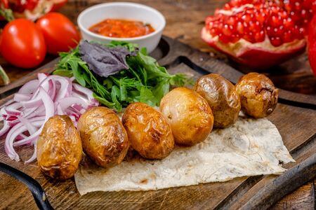 Молодой картофель