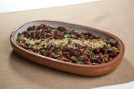 Зеленое лобио с грецким орехом