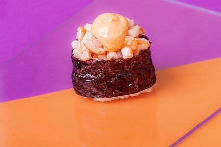 Гункан с креветкой спайси