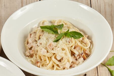 Паста с куриным филе